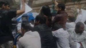 ছাত্র পরিষদের লোকভাবন অভিযানকে ঘিরে চাঞ্চল্য এলাকায়