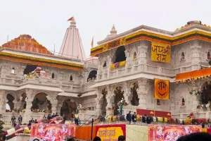 রাম মন্দিরেও চাকরি অর্থের বিনিময়ে