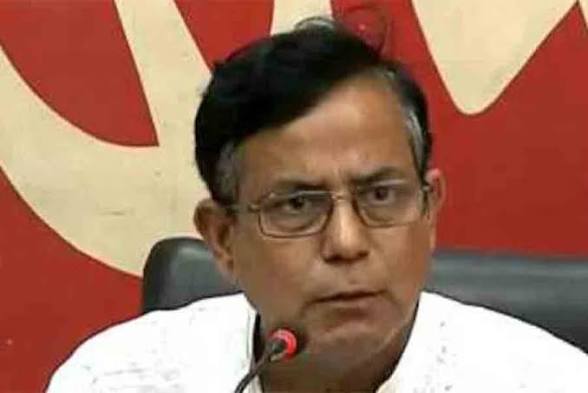 “শাক দিয়ে মাছ ঢাকার চেষ্টা” বাজেটের সমালোচনা সেলিমের