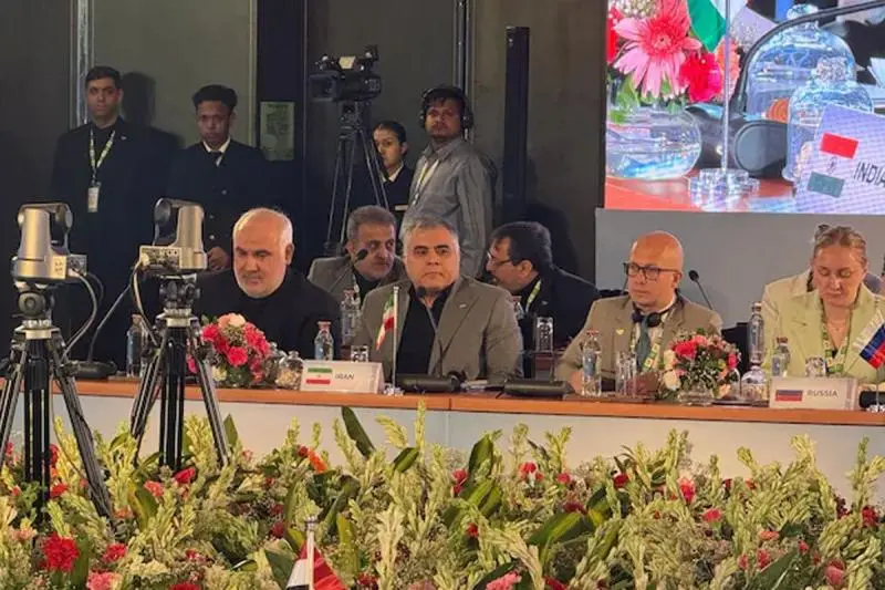 দিল্লি সফরে ইরানের প্রেট্রলিয়াম মন্ত্রী মোহসেন পাকনেজাদ