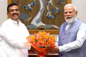 মোদির নেহরুর রেকর্ড ভাঙা উপলক্ষে দিল্লিতে চা চক্র,&hellip;