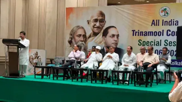 দু’কান কাটাদের কিসসা