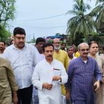 বারুইপুরে নাবালিকাকে ধর্ষণ: পরিবারের সঙ্গে দেখা কংগ্রেসের, প্রতিবাদ মিছিল যুব কংগ্রেসের