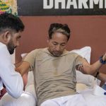 যন্তর মন্তর থেকে সোনমকে নিয়ে গেল পুলিশ