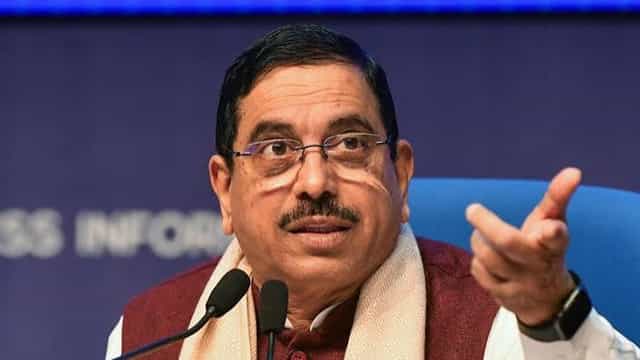 এবার কেন্দ্রীয় শিক্ষামন্ত্রী হলেন প্রহ্লাদ&hellip;