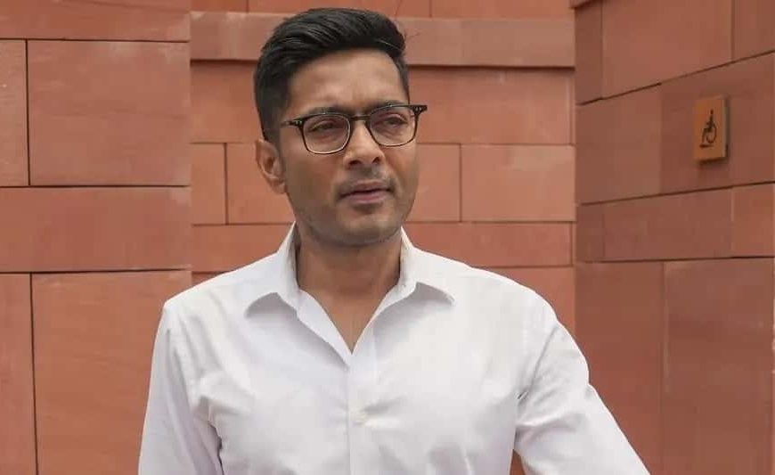 “এখন প্রশ্নফাঁস দুর্ঘটনা নয়, নিয়ম হয়ে দাঁড়িয়েছে” কেন্দ্রকে তুলোধোনা অভিষেকের
