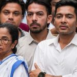 অস্বস্তি বাড়লো কালীঘাট তৃণমূলের, মমতা-অভিষেকের বিরুদ্ধে এফআইআর করতে চায় শহিদ পরিবার