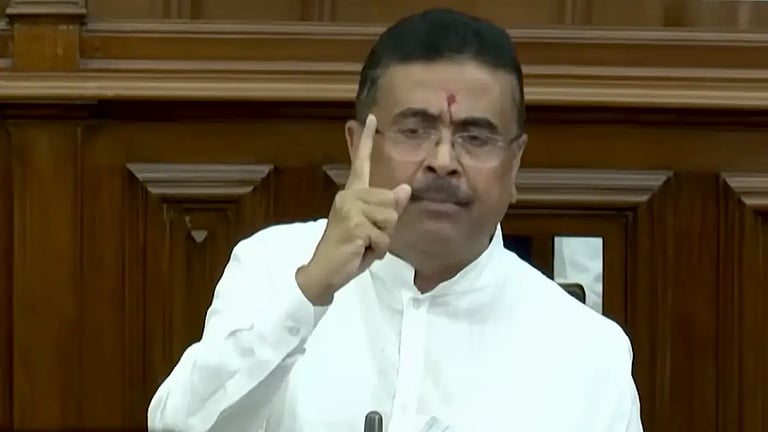 তদন্ত কমিশনের রিপোর্ট তুলে ধরে&hellip;