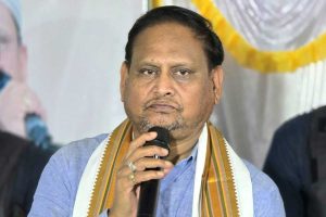 “দেখা করতে যাব আমার নতুন বাবার সঙ্গে” ওসিকে&hellip;