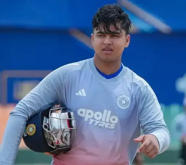 বৈভবকে সুযোগ না দেওয়া ঘিরে বিতর্ক নিয়ে মুখ…