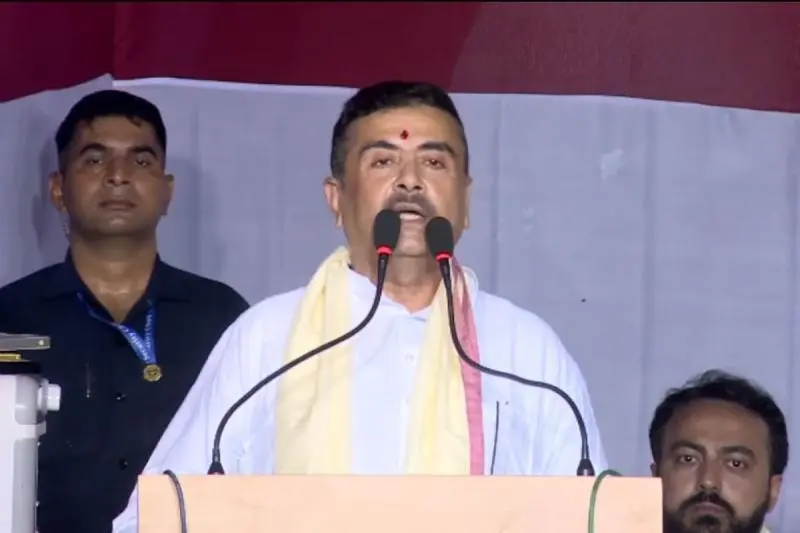 “আগামী শিক্ষাবর্ষ থেকে সিলেবাসে শ্যামাপ্রসাদ” বড় ঘোষণা শুভেন্দুর